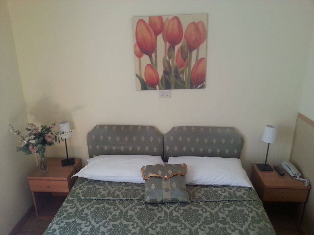 רומא Hotel Margaret מראה חיצוני תמונה