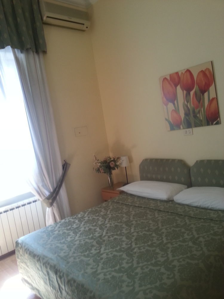 רומא Hotel Margaret מראה חיצוני תמונה